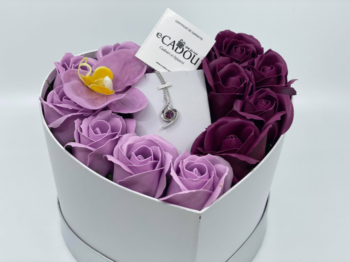 Aranjament floral cu 13 trandafiri si orhidee din sapun R13MP-M3 si Colier OFT purple [3]