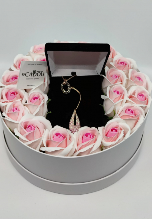 Aranjament floral cu 23 trandafiri din sapun AC-R152-M1 Luxury Love [3]