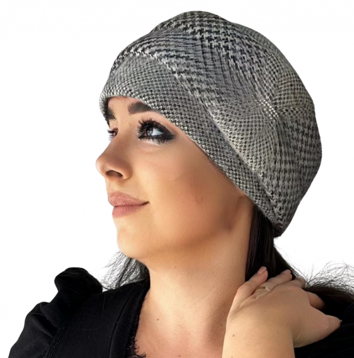 Caciula eleganta de dama Ema din angora, marime  58-69 universala, culoare crem  negru [1]