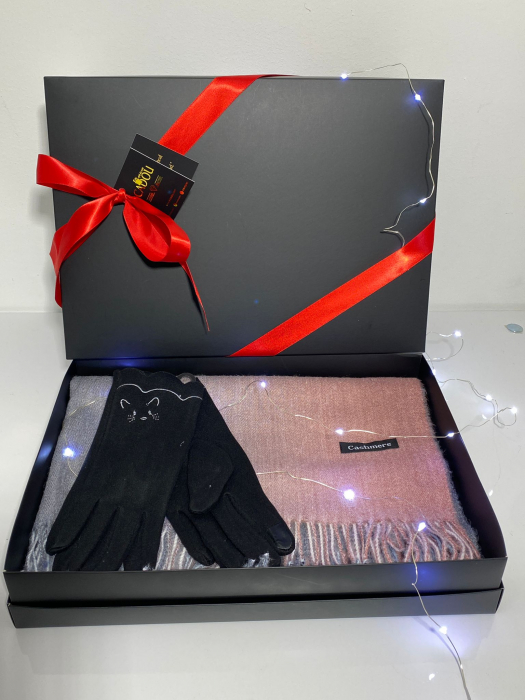 Cadoul perfect de Crăciun - Eșarfă de damă din lână și vâscoză și mănuși din material textil, catifelat, negre [3]