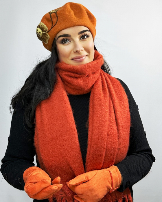Cadoul perfect de Crăciun - Eșarfă groasa de damă din cashmere și mănuși  catifelate portocaliu  5708PTC [4]