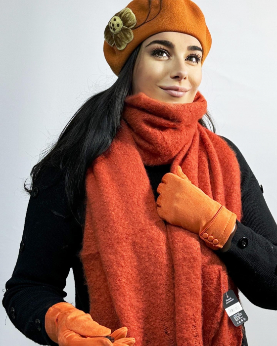 Cadoul perfect de Crăciun - Eșarfă groasa de damă din cashmere și mănuși  catifelate portocaliu  5708PTC [3]