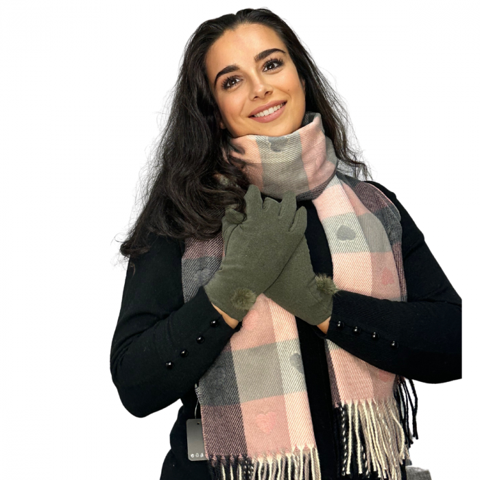 Cadoul perfect de Crăciun - set 2in1 cu manusi si esarfa pentru femei 2228.01 roz olive [2]