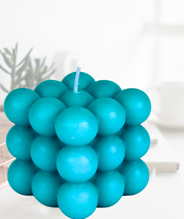 Lumanare parfumata decorativa din ceara naturala de soia, model cub Bubble albastru turquaz CBM3X3