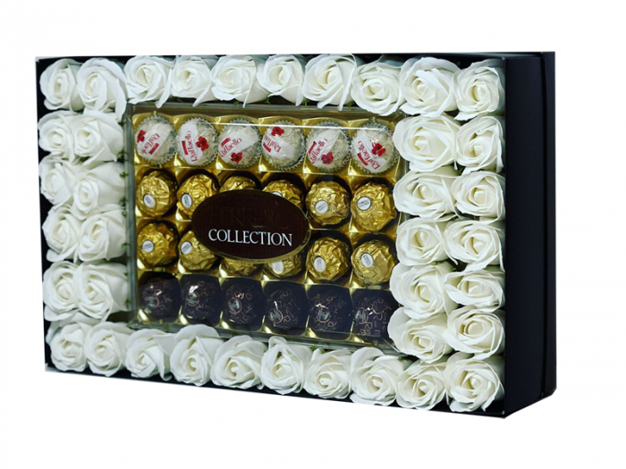 Luxury Ferrero BigBox Aranjament cu 38 trandafiri din sapun si praline de ciocolata Ferrero Rocher
