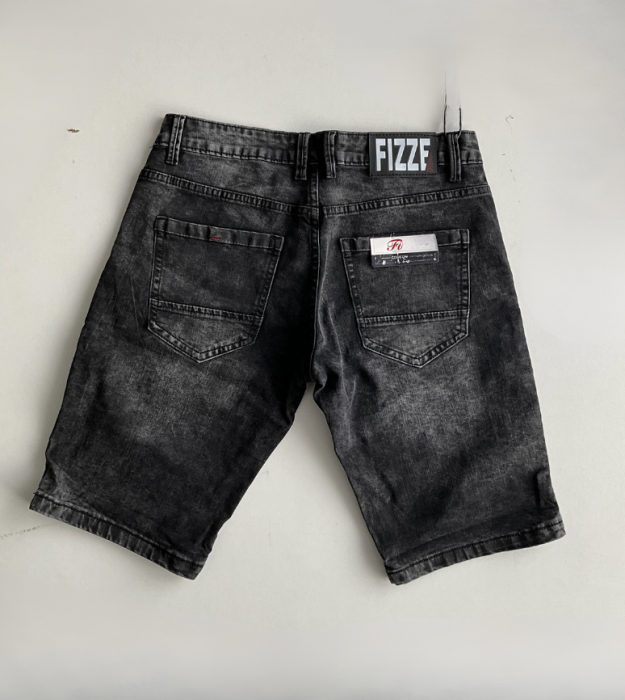 Pantaloni scurti JEANS albastri pentru  barbati  7A670, serie 31-34 [2]