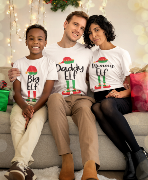 Set de tricouri personalizate Family mama, tata si copii cu tematica de Craciun, Family Elf