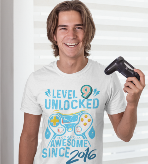 Tricou personalizat aniversar Level 9 Unlocked Awesome Since [1]