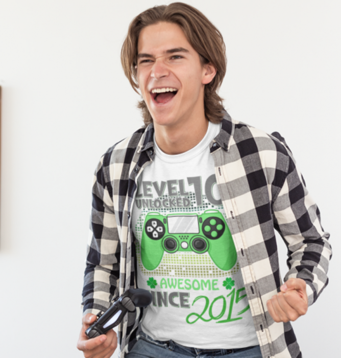 Tricou personalizat aniversar Level 9 Unlocked Awesome Since [2]