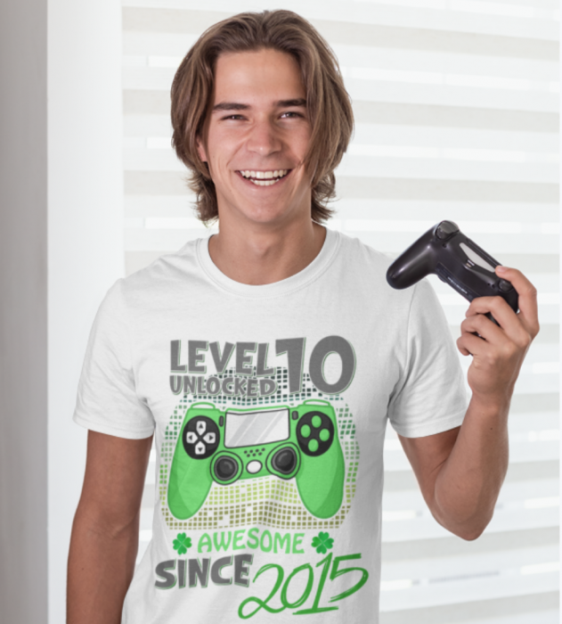 Tricou personalizat aniversar Level 9 Unlocked Awesome Since [1]