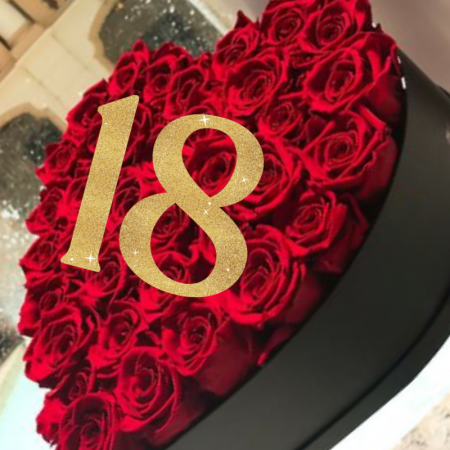 Pachete si seturi cadou femei - Aranjament floral 18 ani varsta aniversara cu trandafiri din sapun rosii si cifra 3D cu sclipici