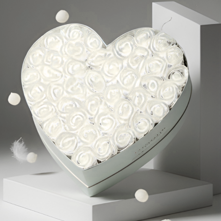 Pachete si seturi cadou femei - Aranjament cu trandafiri din sapun LOVE roz