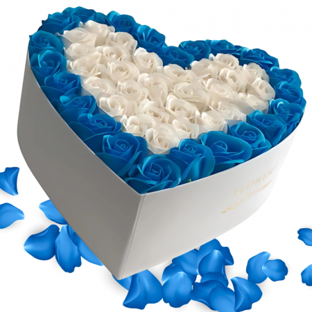 Pachete si seturi cadou femei - Aranjament Floral LOVE cu Trandafiri din Sapun Cadou perfect si elegant