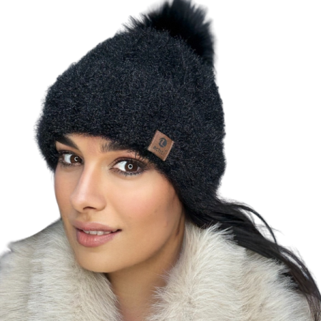 WINTER Collection - Căciulă de damă DARIA – model de iarnă cu pompon, interior polar, tricot moale și foarte călduroasă