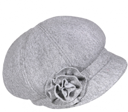 Caciula de dama stil bereta cu cozoroc si floricica 100% lana, marime universala TTS23.03.AP2306 gri Rabionek Polonia [1]