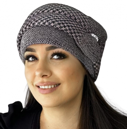 Caciula eleganta de dama Ema din angora, marime 58-60 universala, culoare Roz deschis Caciula eleganta de dama Ema din angora, marime 58-60 universala, culoare Roz deschis
