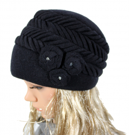 Caciula rafinata de dama ALINA din angora, marime universala, captuseala din polar, culoare  negru [0]