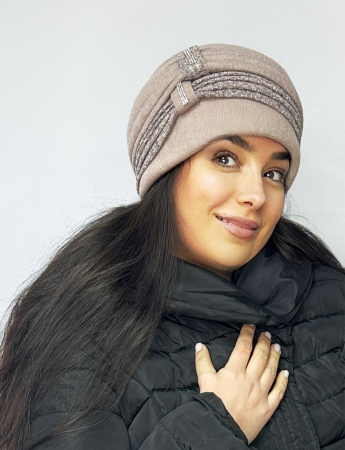 Caciula rafinata de dama Irina din angora, marime universala, captuseala din polar, culoare BEJ [1]