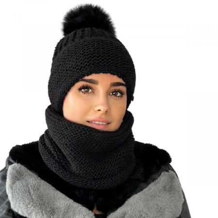 Cadoul perfect de Crăciun - Set caciula cu fular asortat, din lana, ambalat in cutie cadou, model CAMELIA negru [2]