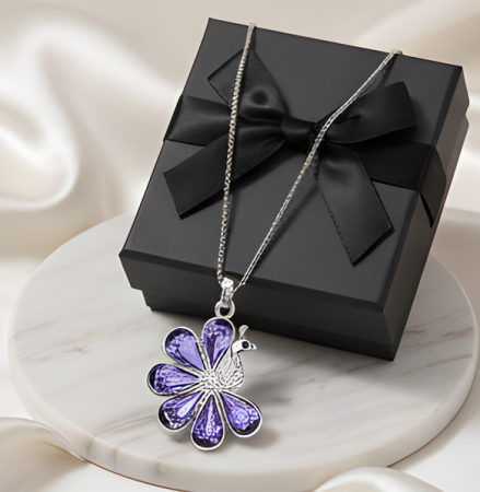 Colier delicate swan violet inchis cu cristale si placat cu aur [4]