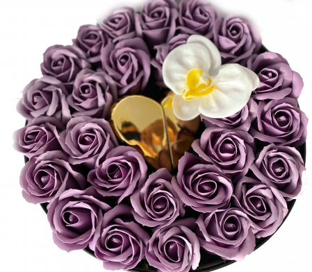 Pachet cadou cu 27 trandafiri si orhidee din sapun mov AC-R321 Love Parfum  cu sticluta de parfum 50ml [0]