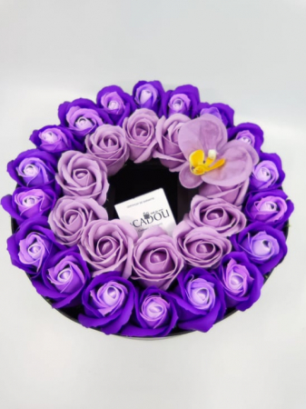 Pachete si seturi cadou femei - Pachet cadou cu 31 trandafiri din sapun AC-R3271 Love purple, impachetare premium