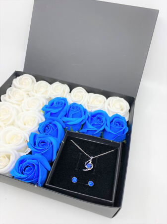 Pachet cadou pentru dama  cu 19 trandafiri de sapun si Set SOFT blue cu cristale, din otel inoxidabil, CS12104 [0]