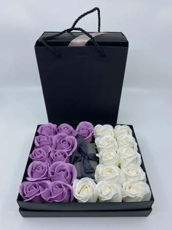Pachet cadou dama  cu 19-22 trandafiri de sapun  Aniela multicolor cu cristale, din otel inoxidabil, CS128 [3]
