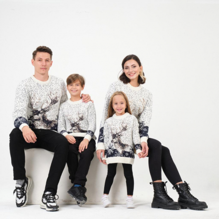 Imbracaminte femei - Plovere Family mama tata  si copil cu Reni si stelute, culoare alb, pentru Craciun de poveste AB002