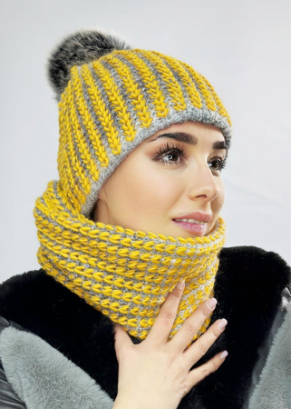 Set Caciula si fular impletite, calduroase din lana, caciula dublata în interior MIRA galben, Polonia [1]