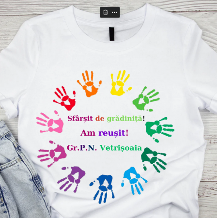 Cadouri copii 5 ani - Tricou absolvire maini de copii pictate pentru  educatoare, elevi clasa 4 sau gradinita ABS10908