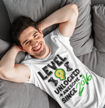Tricou personalizat aniversar Level 10 Unlocked Awesome Since [2]