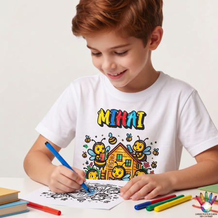 Tricouri de Colorat Clasa Albinutelor – Personalizate Alb-Negru pentru Copii  sau Educatoare  Activitate Creativa Final de An [1]