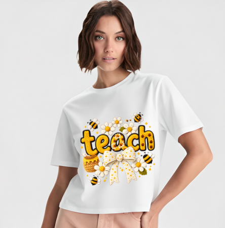 Tricou Special pentru Educatoare de albinute - un cadou cu Design Elegant Tip Brodat [1]