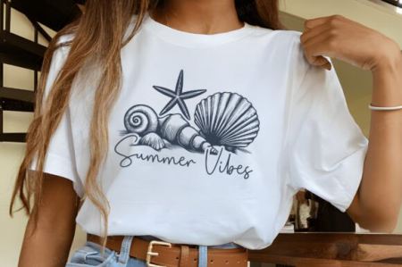 Tricouri personalizate copii - Tricouri Personalizate pentru Vara SUMMER VIBES — Esentiale in Bagajul Tau de Vacanta ❤️ E-Cadou.com