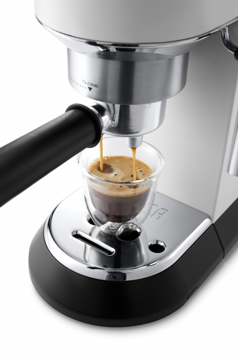 Espressor manual De’Longhi Dedica EC 685.W, 1300 W, 1.1 L, 15 bari, Alb [2]