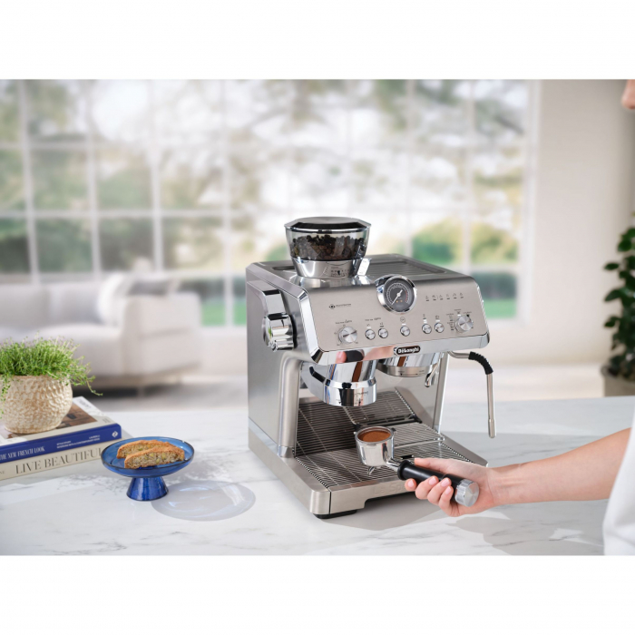 Espressor manual De’Longhi La Specialista Opera Cold Brew EC9555.M, 2 L, 1550W, 19 bar, Argintiu - Copie [12]