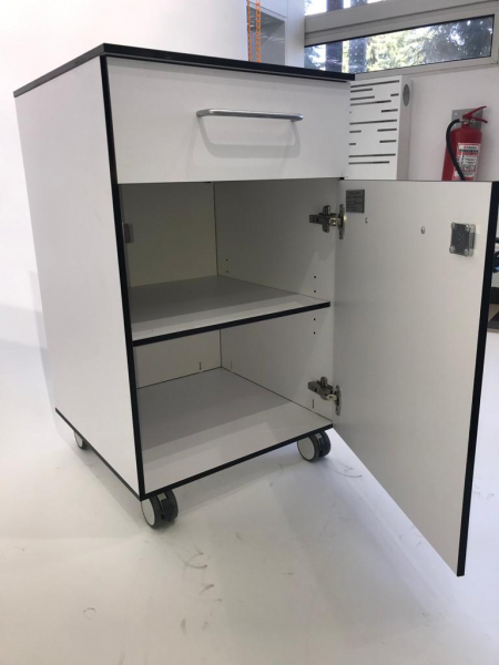 Corp mobil under-bench de depozitare, cu un sertar si o usa - 500 mm (HPL) [2]