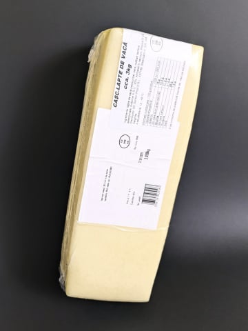 Lactate si Specialitati din lapte - Cascaval din lapte de vaca