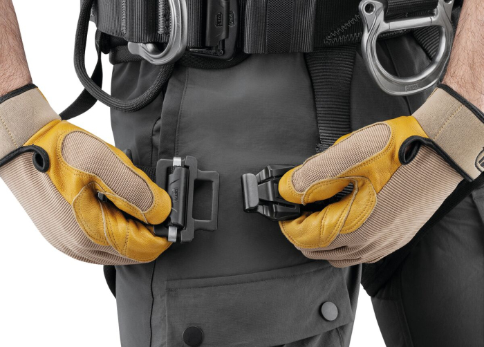 Ham in 5 puncte Petzl AVAO FAST marimea 1 C071BB01, compatibil cu TOOLBAG si bancuta PODIUM [3]