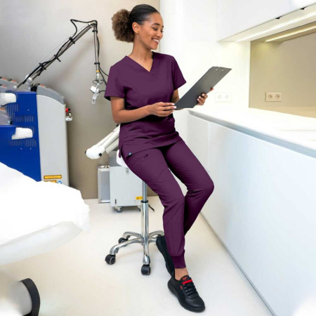 Pantaloni de lucru Stenso NOBBY, 94% poliester, 6% elastan, 170  gr/mp [1]