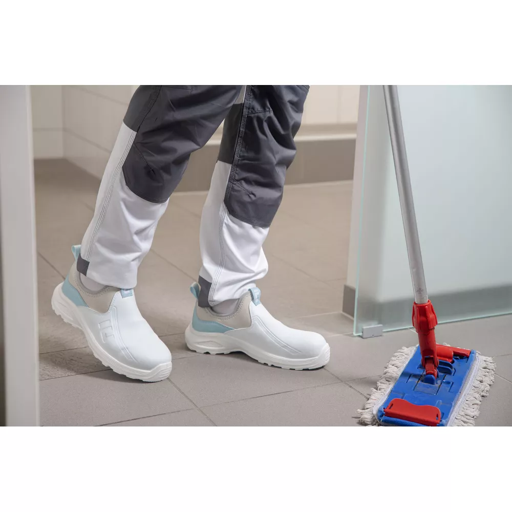 Pantofi albi de protectie Cerva Safety HYGOSAFE S2 ESD SR, cu bombeu din fibra de carbon si captuseala antibacteriana [2]