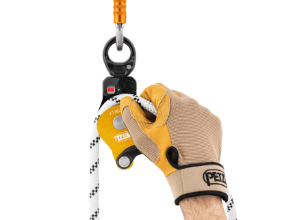 Scripete cu rulment Petzl SPIN L1 P001Ba00, eficienta 95%, cu sistem anti rotatie integrat [3]