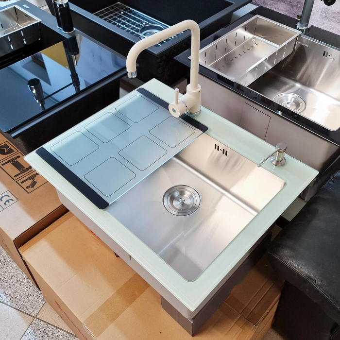 Chiuveta bucatarie inox CookingAid TEMPERED GLASS WHITE cu 2 x tocatoare personalizate sticla temperizata, scurgator vase/paste/fructe, dozator detergent + accesorii montaj [3]