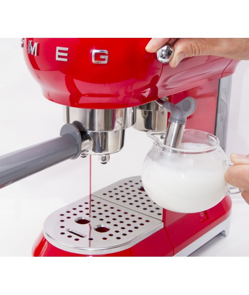 Esspresor de cafea manual SMEG ECF01, 15 bari, Thermoblock [6]