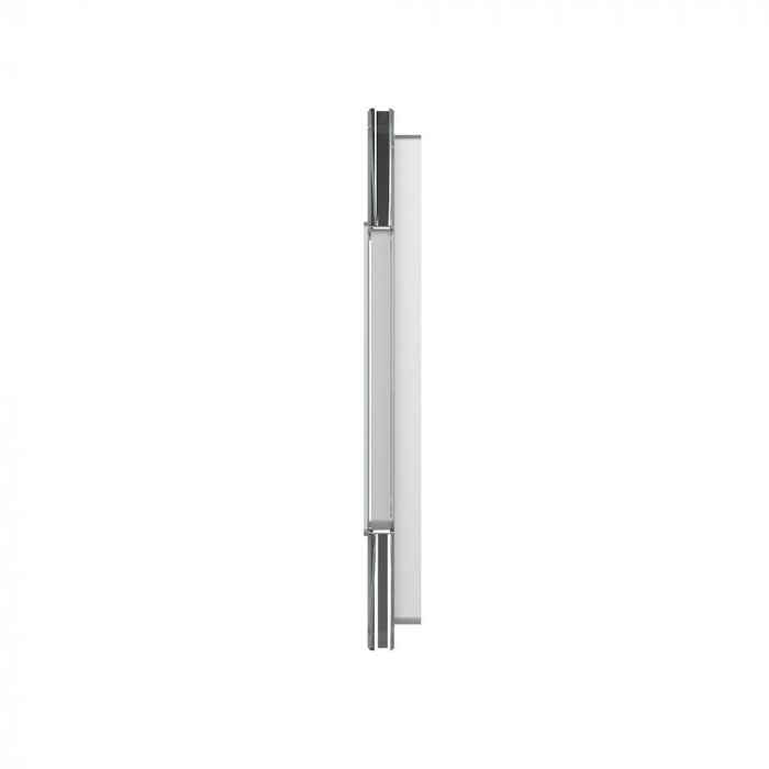 Panou triplu compus din doua intrerupatoare simple si o priza schuko Livolo [3]