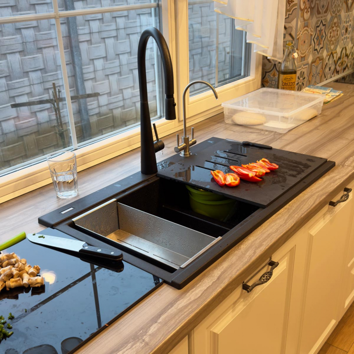 Set complet Chiuveta bucatarie granit dubla cu 2 cuve CookingAid Kinga LX8620 Neagra / Black Metal quartz + Baterie CookingAid Newmix 90 + Tocator HPL Ardesia +Tavita scurgere inox + Dozator detergent + accesorii montaj [23]