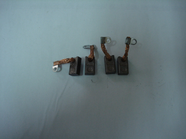 SET CARBUNE PERII ELECTROMOTOR SKODA 120-105-FAVORIT [2]