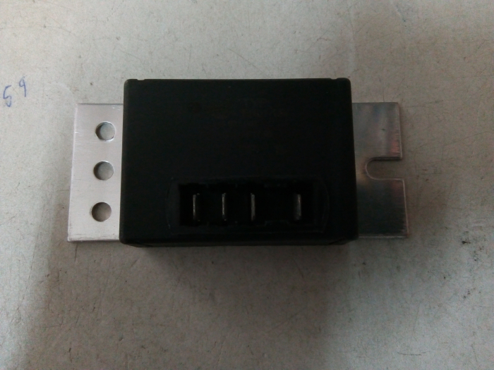 Regulator tensiune electronic Skoda 120, 105 [2]