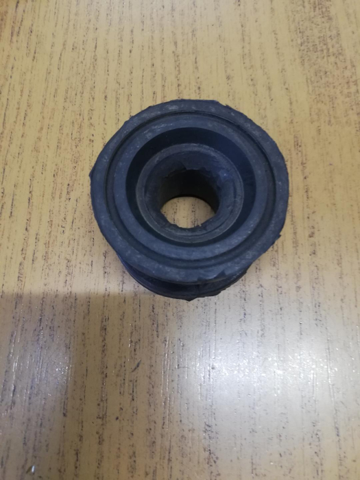 Bucsa cauciuc timoniera Skoda Favorit-Felicia [2]